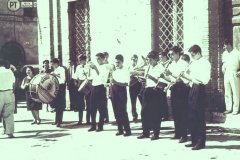 1963-Montecassiano-1°-Maggio-i-giovani-della-banda