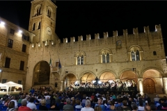 2016-Montecassiano-Iniziativa-benefica-organizzata-dalla-banda-in-favore-dei-terremotati